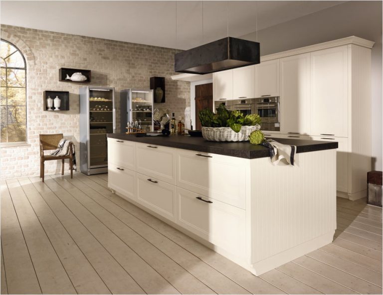 Luxury Kitchen Design 768x591 
